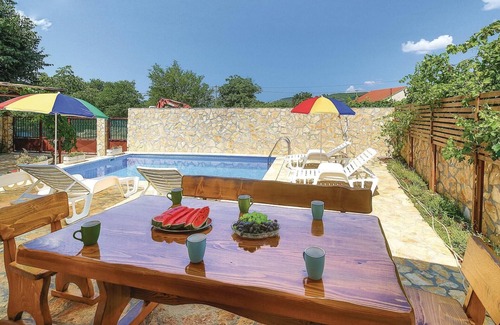Primorski Dolac House | Pet-Friendly 2 Bedroom Getaway in Primorski Dolac