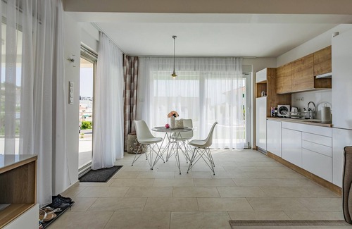 Razanj House | Cozy home in Razanj with WiFi