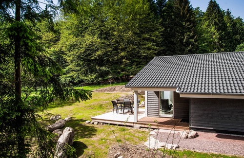 Ruhla House | Relaxing Nature Retreat with Sauna and Family-Friendly Amenities