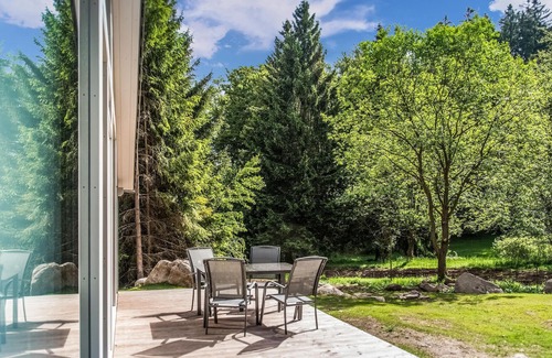 Ruhla House | Relaxing Nature Retreat with Sauna and Family-Friendly Amenities