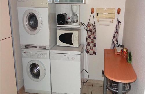 Sahurs House | Inviting Home in Sahurs with Wifi and Pet-Friendly Options
