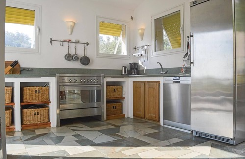 San-Giuliano House | Family Retreat: 4-Bedroom Stay with Oceanfront Views