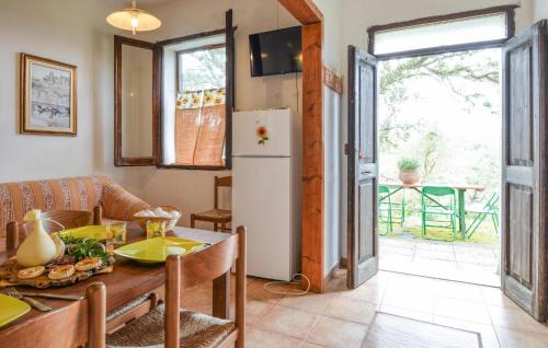 Sedini House | Welcoming Sedini Retreat with Wifi, Pool & Pet Friendly