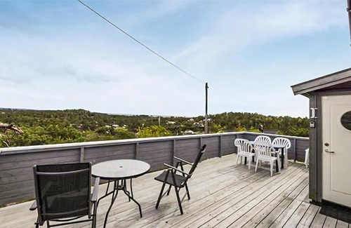 Bamble House | Comfortable Home in Stathelle with Kitchen & Pet Friendly