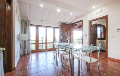 Stella Cilento House | Inviting Home in Stella Cilento with Relaxing Hot Tub
