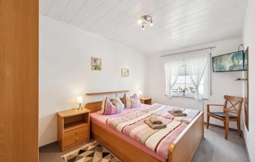 Strohn House | Charming Strohn Home with Kitchen - Rated 8.6/10