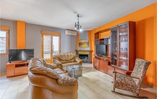 Torres House | Inviting Torres Hotel with Kitchenette & Family-Friendly Pool