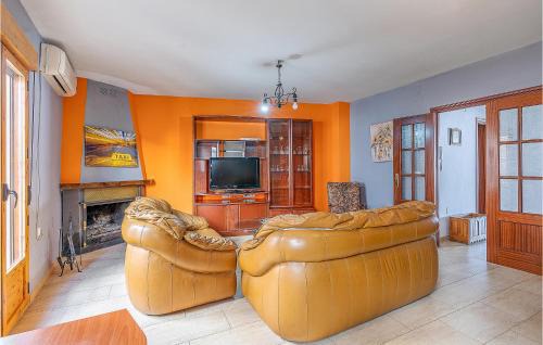Torres House | Inviting Torres Hotel with Kitchenette & Family-Friendly Pool