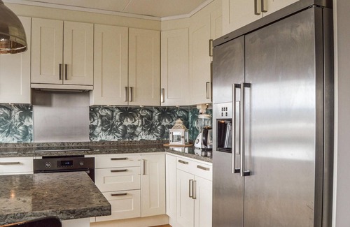 Trosa House | Cozy Cottage with Ocean View in Trosa - Pet Friendly Retreat