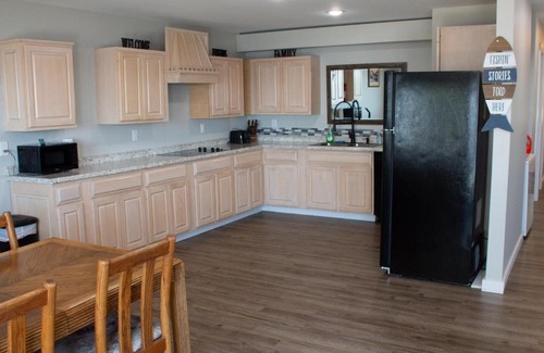 Au Gres House | Inviting Home on Lake Huron with Private Beach Access