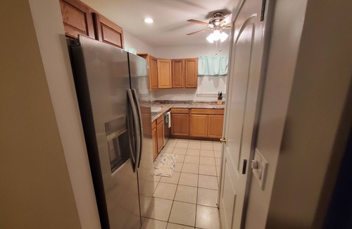 Lynchburg House | Convenient Stay Near Liberty University with Breakfast Included