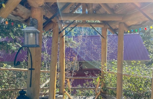 Okanagan-Similkameen Cabin | Inviting Cabin Retreat Near Manning Park Ski Resort