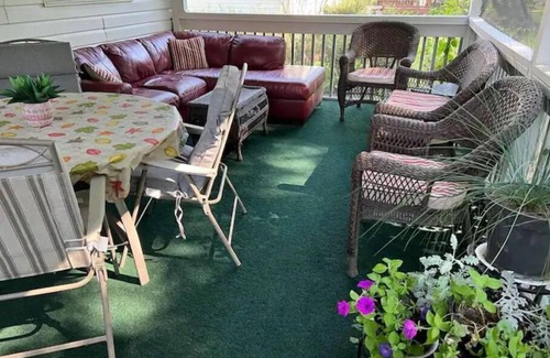 Port Matilda House | Inviting Retreat Near Campus with Pet-Friendly Amenities