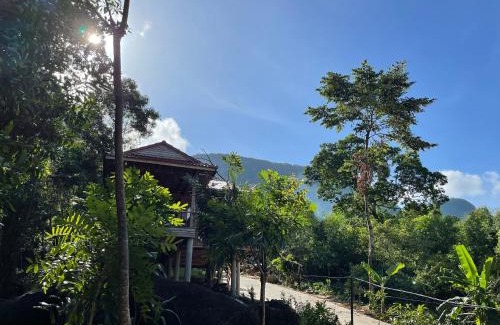 Ham Ninh Ski Chalet | Pet-Friendly Cozy Home in Phu Quoc - 10/10 Guest Rated