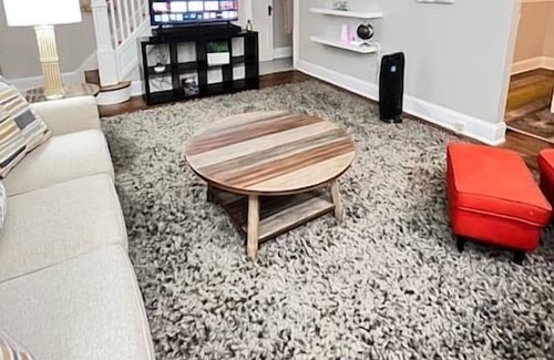 West Price Hill House | Inviting Retreat in Quiet Area, 10 Min to Downtown