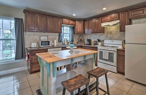 Whitney House | Inviting Home with Fire Pit - Steps from Lake Whitney!