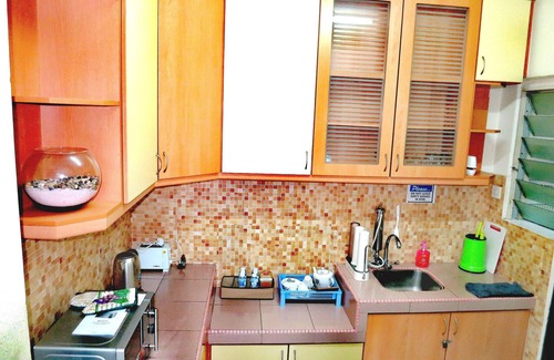 Bandar Tun Razak Apartment | Inviting Homestay in Bukit Jalil with Kitchen Access