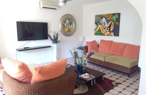 Playacar Beach House | Charming 4BR House at Playacar Beach for Your Next Getaway