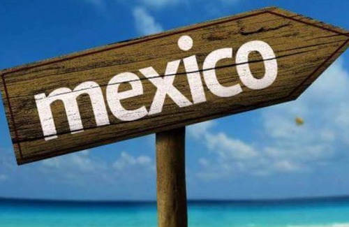 Playacar Beach House | Charming 4BR House at Playacar Beach for Your Next Getaway