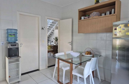 Centro House | Modern House 5 Suites with Ocean View & Private Pool