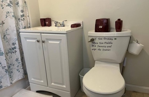 South Lowell House | Convenient Stay Near Lowell General Hospital and UMass
