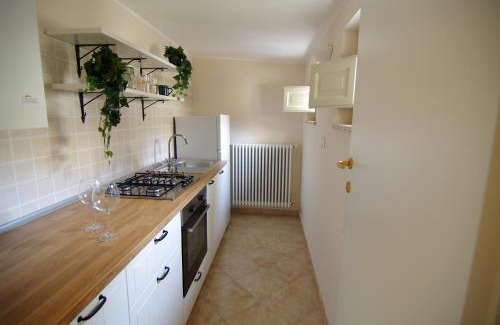 L'Aquila Apartment | Charming House with Private Courtyard in Historic AQ