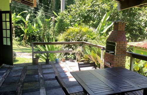 Parque das Palmeiras House | Charming Retreat: Pet-Friendly House in Angra dos Reis