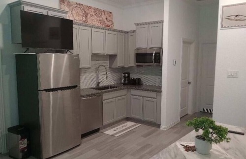Richmond House | Inviting House in Richmond with Pool & Pet-Friendly Perks