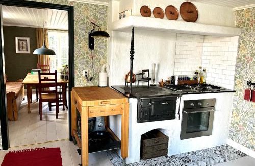 Torestorp House | Charming Countryside Retreat with Ocean Views and Kitchen