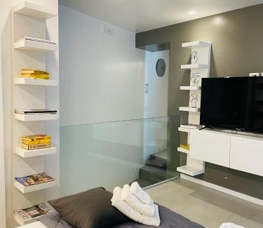 Enna Apartment | Charming Stay at Cozy House with Breakfast & Kitchen Access