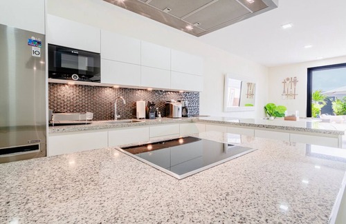 Malmok House | Beachfront Retreat in Boca Catalina, Aruba - Guest Rated 10/10