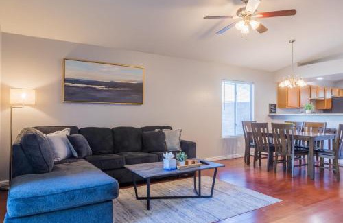 Glendale House | Inviting House with Pool Near State Farm Stadium