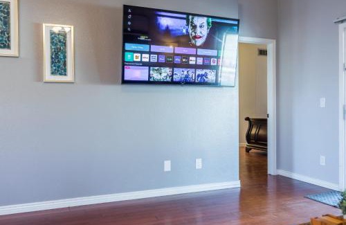 Glendale House | Inviting House with Pool Near State Farm Stadium