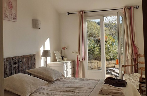 Saint-Pierre-de-Vassols House | Cozy house with a view, quiet on 5 hectares of vines
