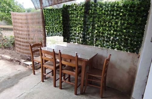Brattiro House | Charming Retreat with Garden Close to Tropea