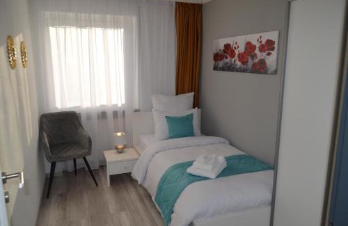 Kaufbeuren House | Inviting House with Garden and Family-Friendly Amenities