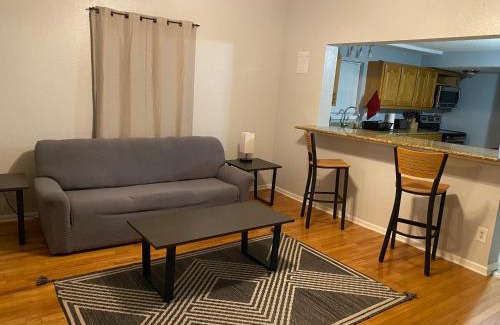 Doling House | Welcoming Home with Free Parking and Child-Friendly Amenities