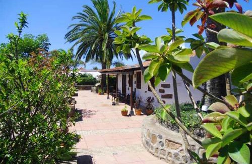 San Cristobal de La Laguna House | Relaxing Retreat in San Cristobal de La Laguna with Pool