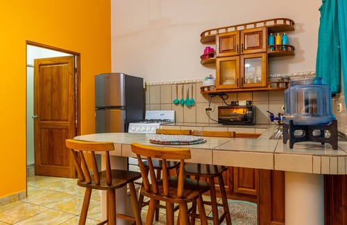 Esterillos Apartment | Family-Friendly Iguana Apartmentos with Oceanfront Views