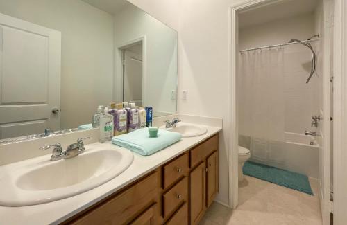 Eastvale House | cozy JK House