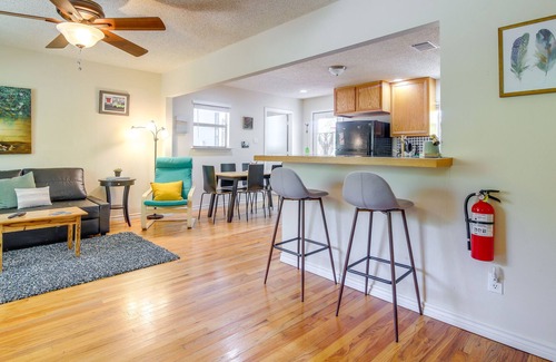 Jonestown House | Cozy Jonestown Home < 1 Mile From Lake Travis!