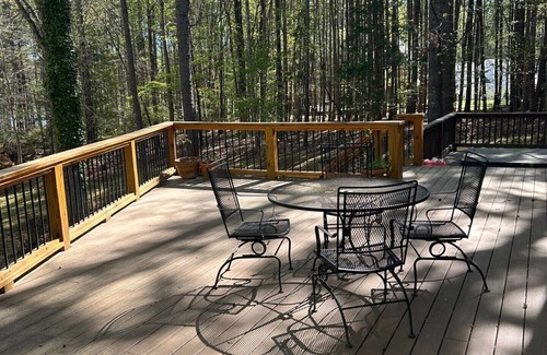 Henderson House | Waterfront Kerr Lake Retreat with Private Boat Dock & Spa