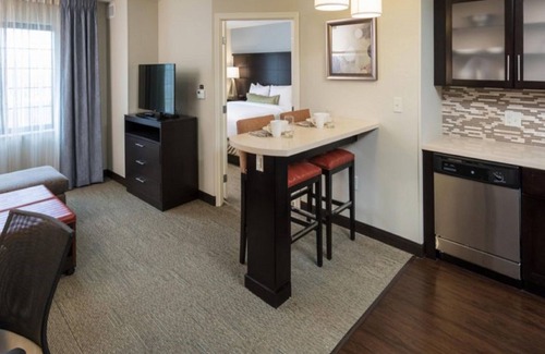 Wichita Falls Condo | Inviting King Suite with Free Breakfast & Workspace