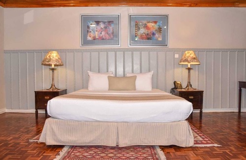 Gigiri Hotel | Comfortable Guest House Near Shopping Mall and Park