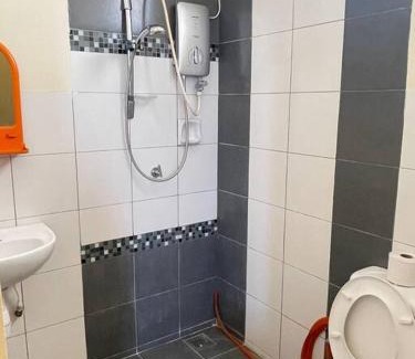 Kuching Apartment | Inviting Kuching Mjc Batu Kawa Skyvilla with Pool & Breakfast