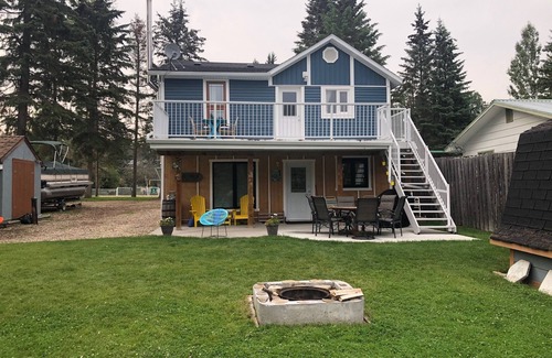 Buck Lake Cabin | Cozy Lake Cabin with Ocean View and Family-Friendly Amenities