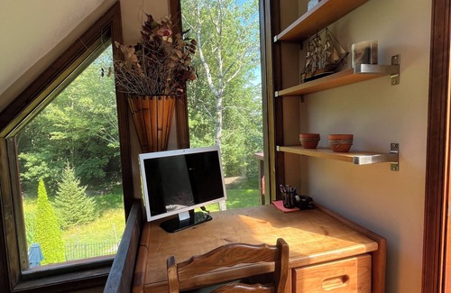 Briar Crest Woods House | Lake House Retreat: Game Room, Firepit & Pet Friendly!