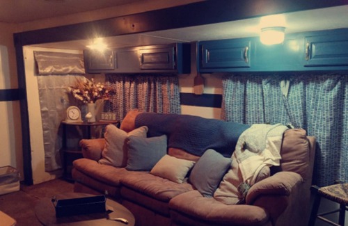 Fair Play Villa | Inviting Lakefront Haven: Ideal for Anglers and Relaxation