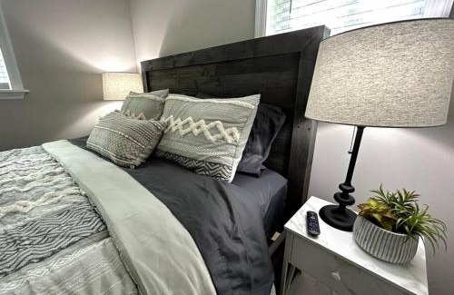 Thomson House | Inviting Lake Home at Raysville with Pet-Friendly Amenities