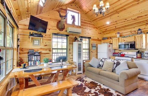 Clayton Cabin | Inviting Lake Sardis Cabin with Scenic Views and Spa